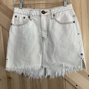One Teaspoon Off White Denim Raw Hem High Waist Y2K Bohemian Mini Skirt Sz 26